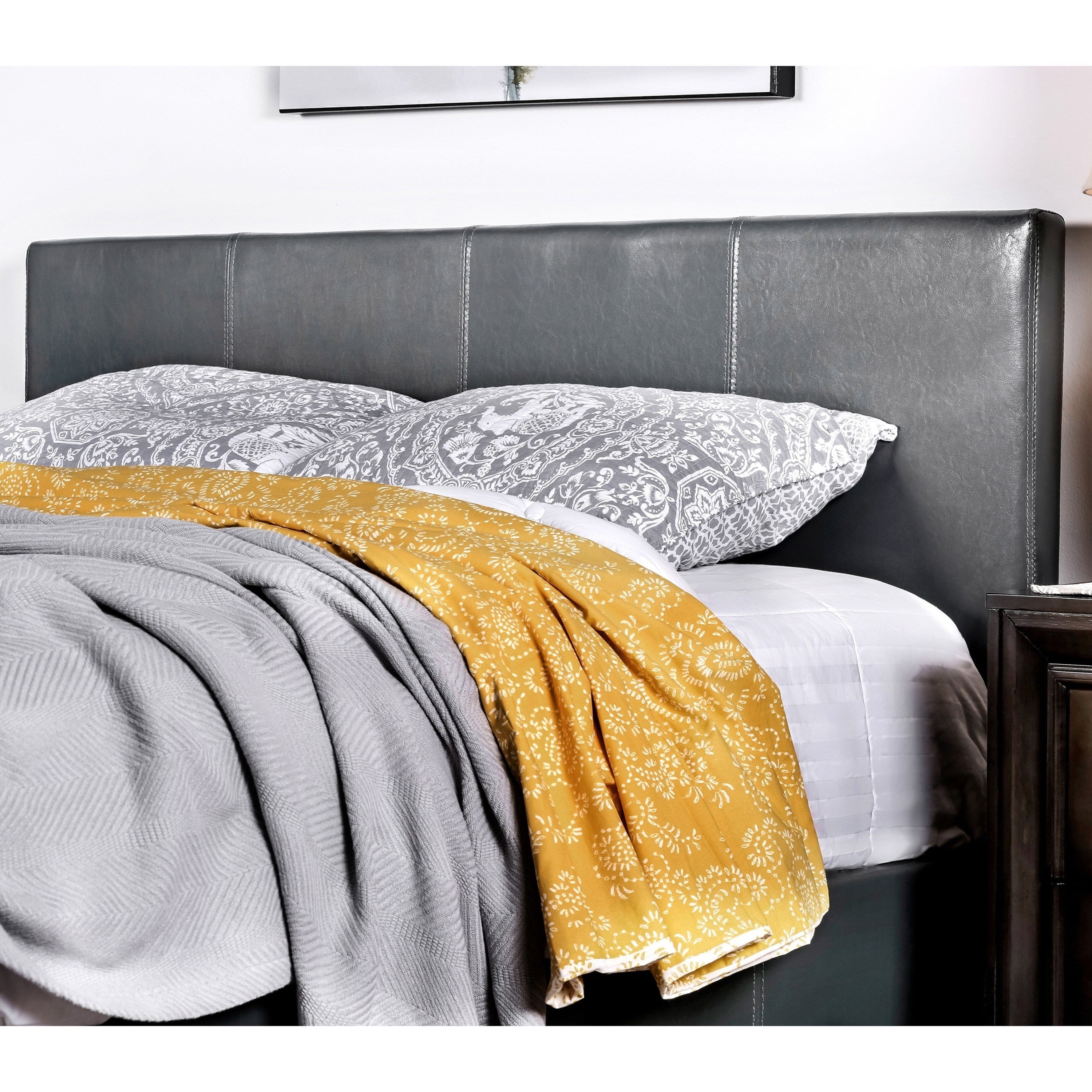 Furniture of America Mellie Faux Leather Bed, Eastern King, Gray