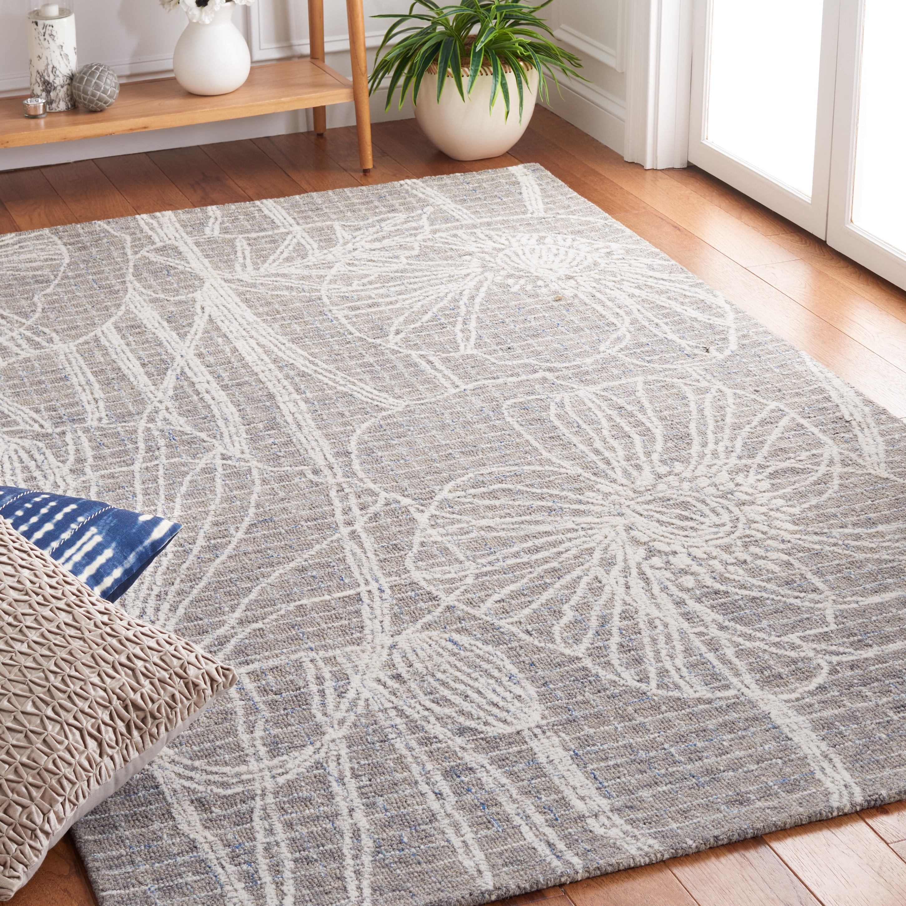 SAFAVIEH Metro Devona Floral Area Rug, Beige/Ivory, 3' x 5'
