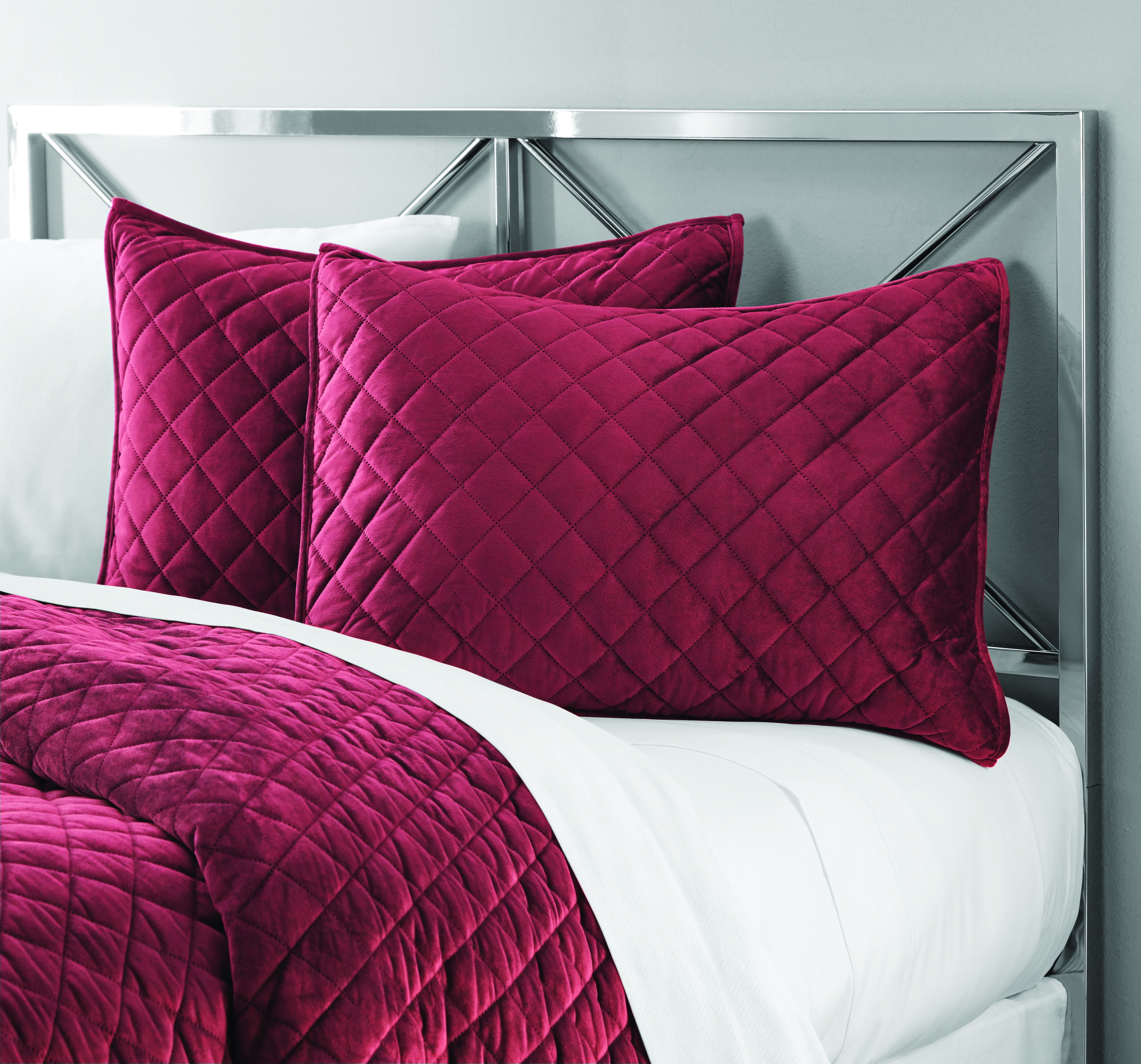 Mainstays Soft Plush Mink Velvet Red Bedding