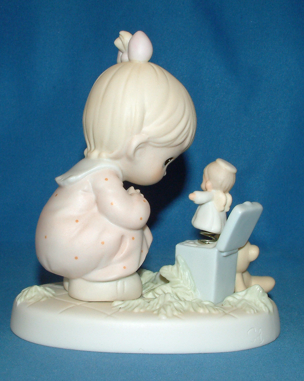 Precious Moments Figurine: 523755 Just Poppin' in to Say Halo! (5") - image 2 of 3
