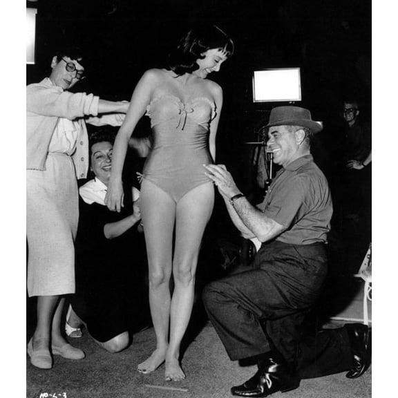 Carolyn Jones - swimsuit Photo Print (8 x 10) - Item # DAP14715