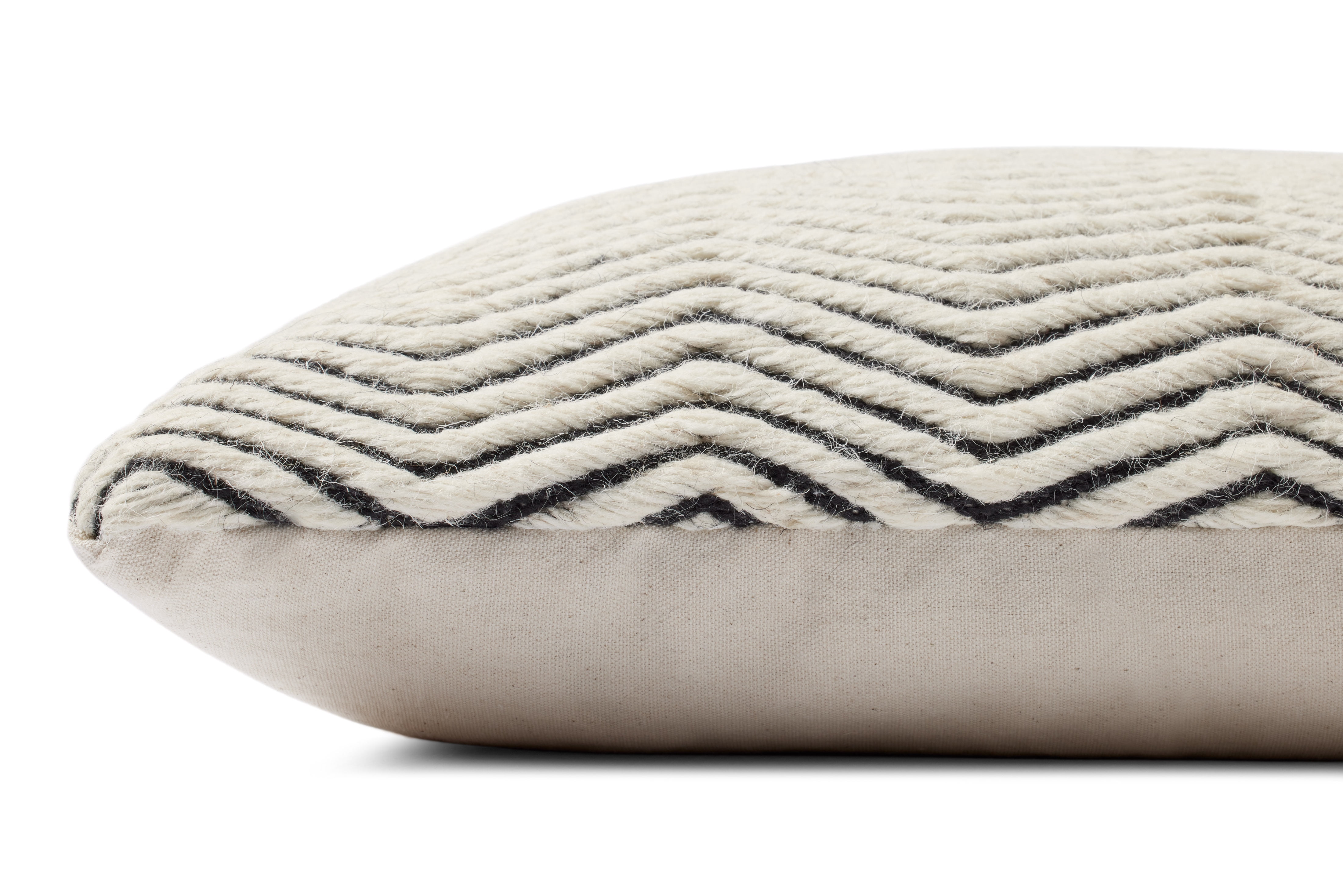 Loloi PL0120 Ivory 16'' x 26'' Decorative Pillow