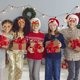 thumbnail image 4 of Accesorios fotográficos divertidos para fiestas navideñas Vasos de papel Vasos de muñeco de nieve de Papá Noel Decoración navideña, 4 of 5