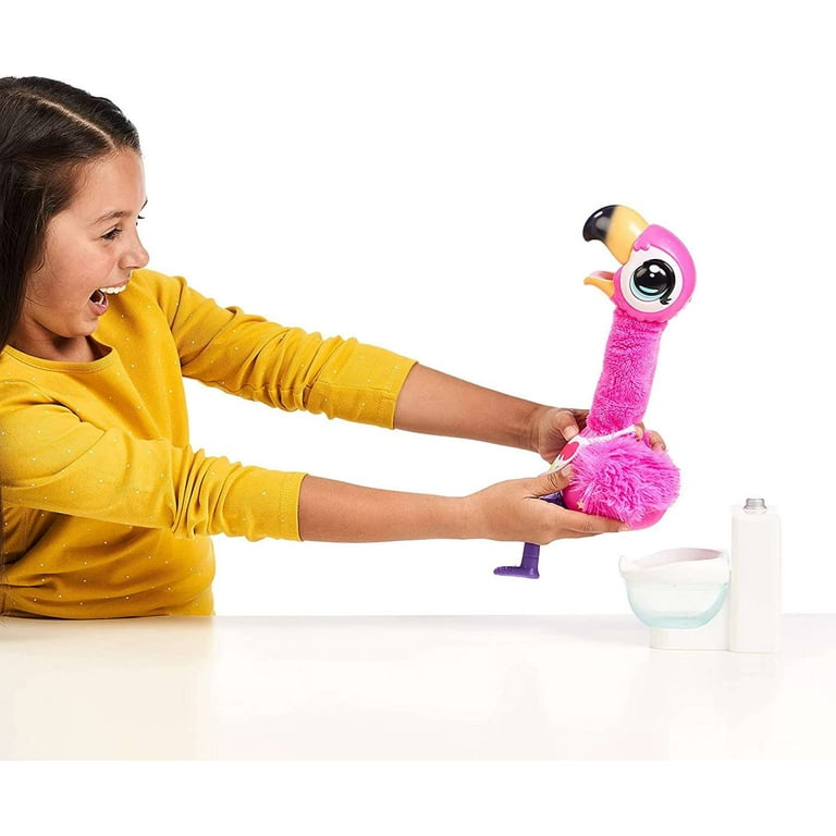 Little Live Pets Gotta Go Flamingo フラミンゴ Little Live Pets Gotta Go Flamingo Toy that Sings & Poops