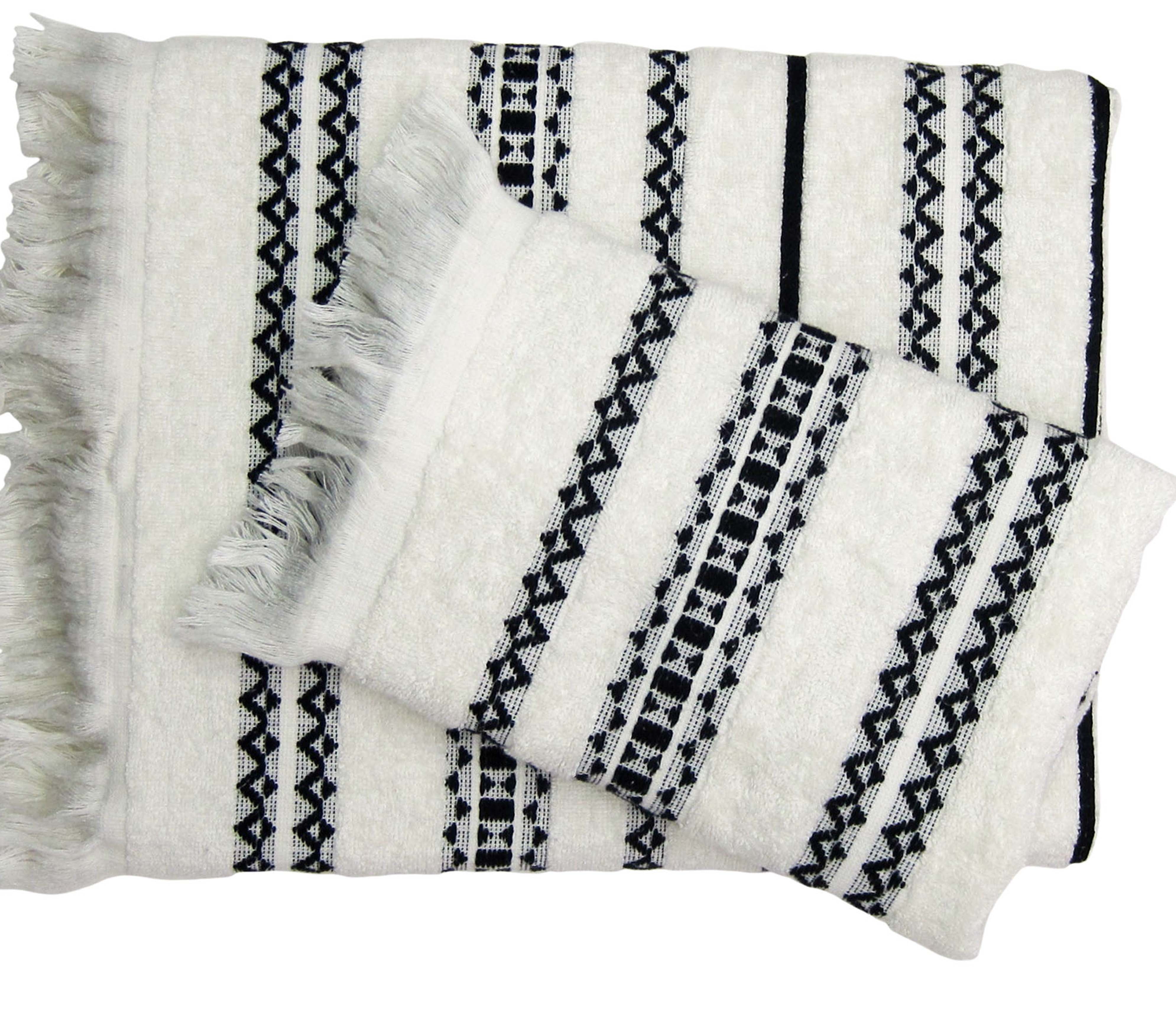 Better Homes Gardens Tribal Chic Bath Towel 1 Each Walmart Com