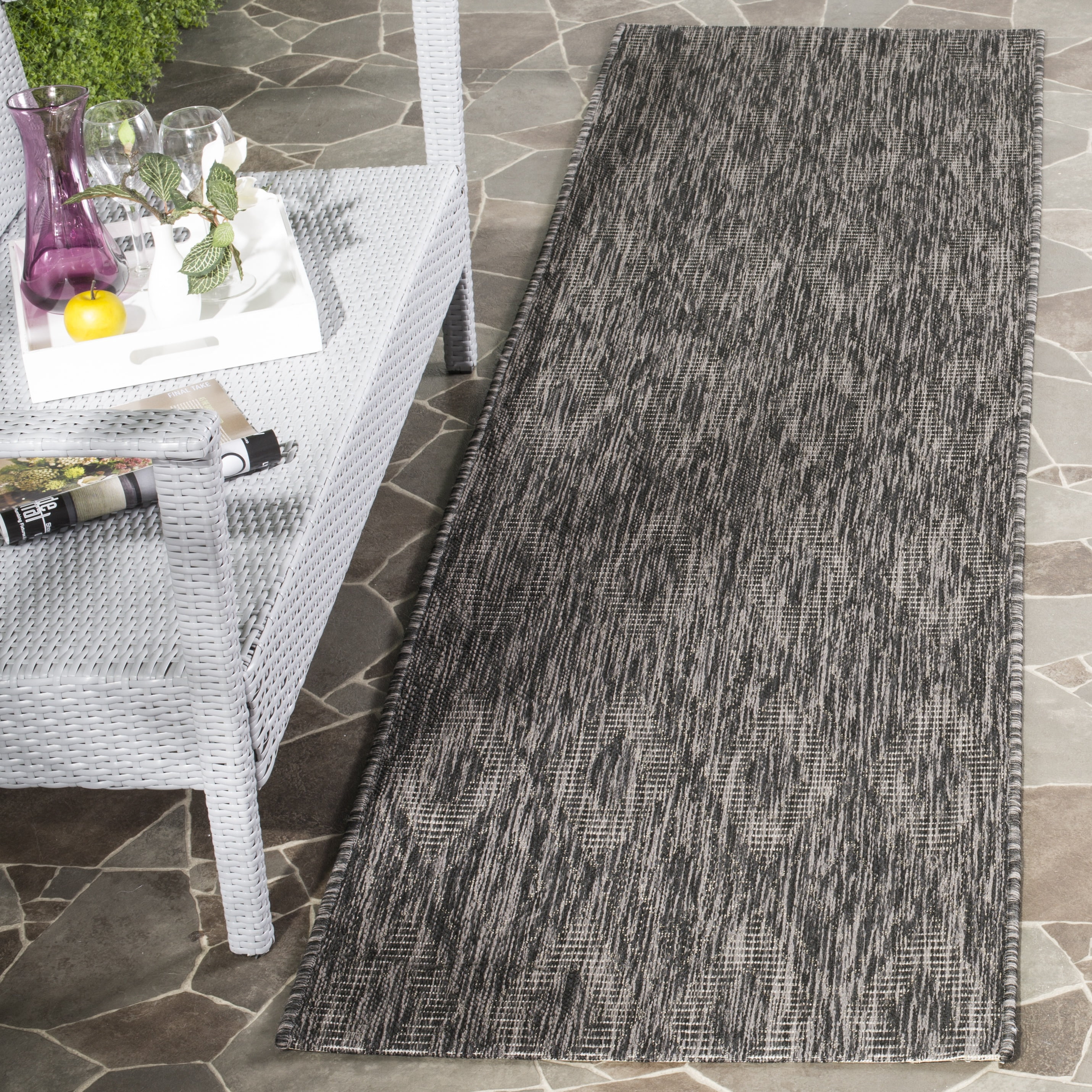 Safavieh Courtyard Teodor Geometric Indoor/Outdoor Runner Rug, Black, 2'3" x 16'