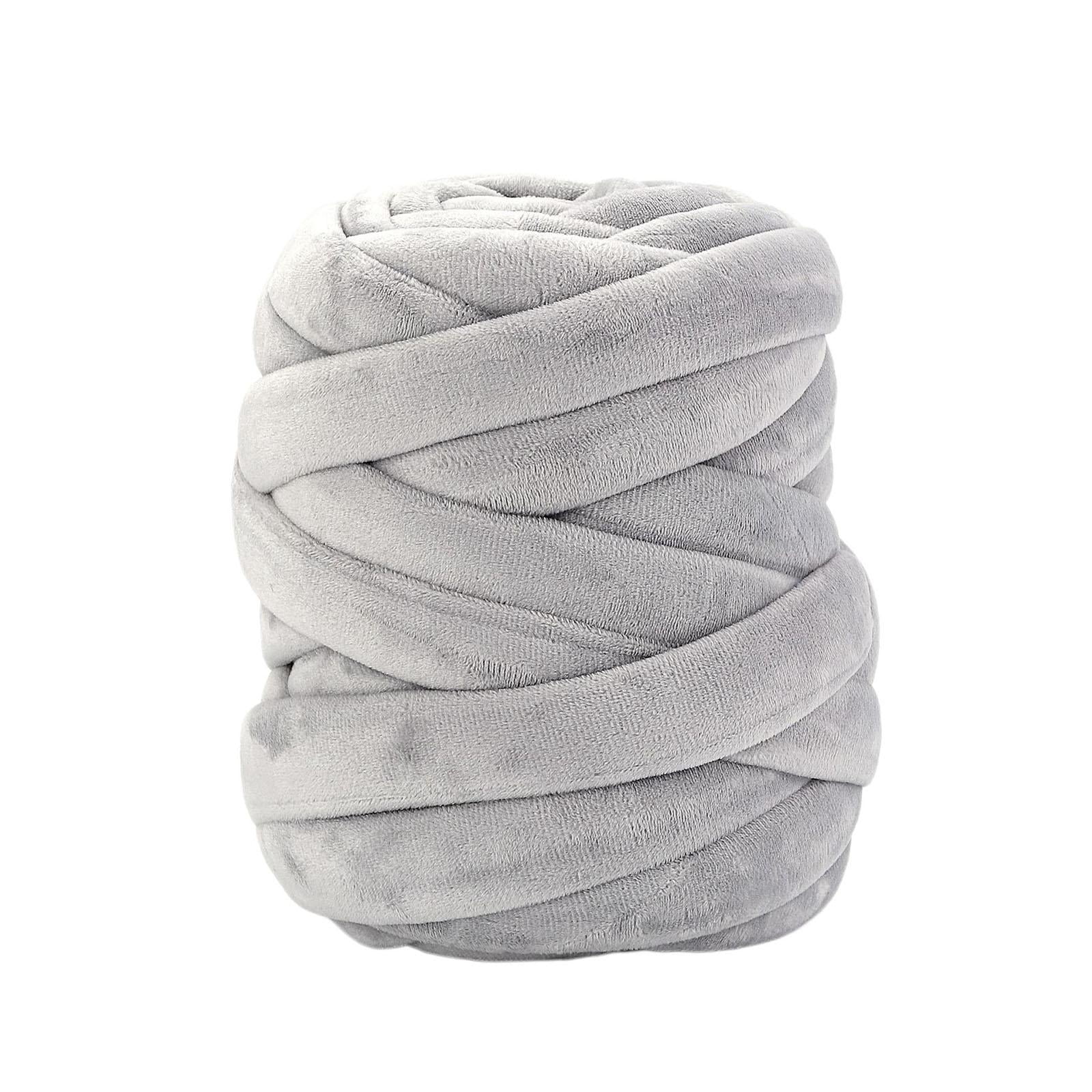 Chunky Yarn Jumbo Tubular Yarn Arm Knit Yarn Crocheting Hand Knit Washable Soft 250g Weight Yarn for Crochet Pillow Baskets Pet Bed Sweaters Gray