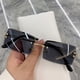 thumbnail image 2 of Gafas de sol rectangulares sin montura compatibles con mujeres y hombres, gafas ultraligeras con montura de metal, gafas cuadradas de moda con protección UV400, unisex, 2 of 5