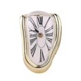 thumbnail image 1 of Reloj curvo creativo en forma de L, moda de hogar, reloj de fusión, arte abstracto, reloj con números de oro romano, colgante para decoración del hogar Hy, 1 of 3