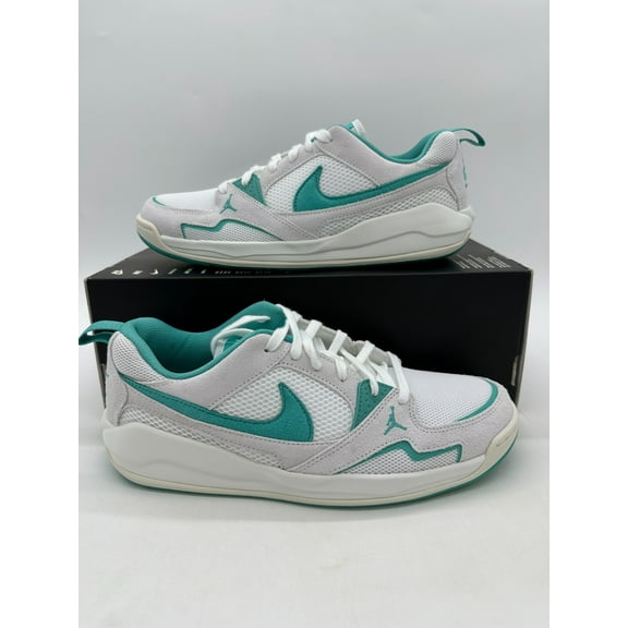Jordan CMFT Era Women’s Size 10 Men's size 8.5 White Teal Shoes HJ6778 113