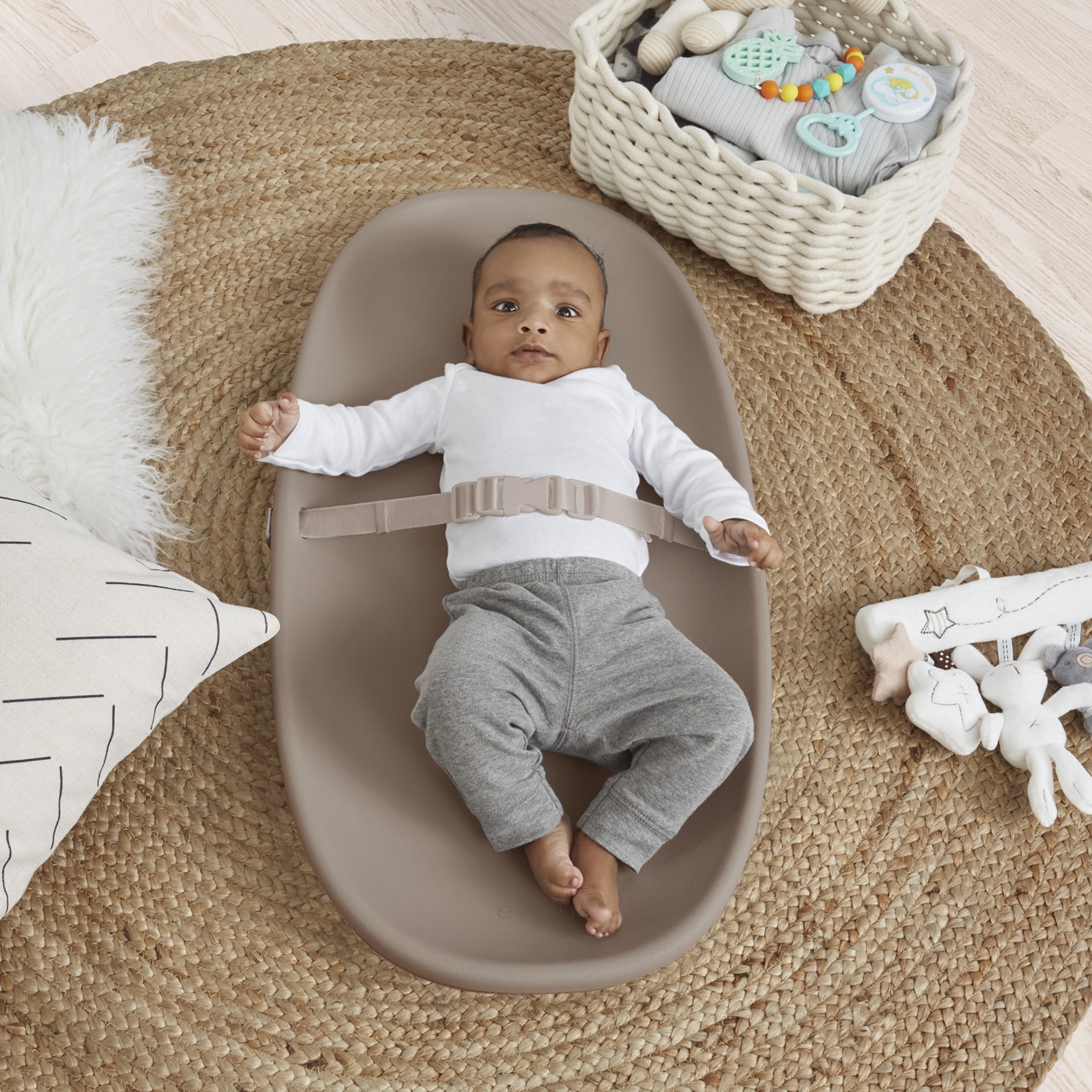 Evolur Eva Changing Pad