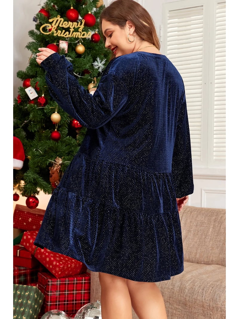 Women's Plus Size Velvet Textured Long Sleeve Dress with Decorative Button for Elegant Evening Look Ready for Event