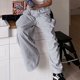 thumbnail image 1 of Pantalones Anchos Pantalones holgados Y2K para mujer, pantalones de chándal informales con cintura elástica, ropa de calle de moda Hip-Hop Cgtredaw para Mujer Gris T L, 1 of 9