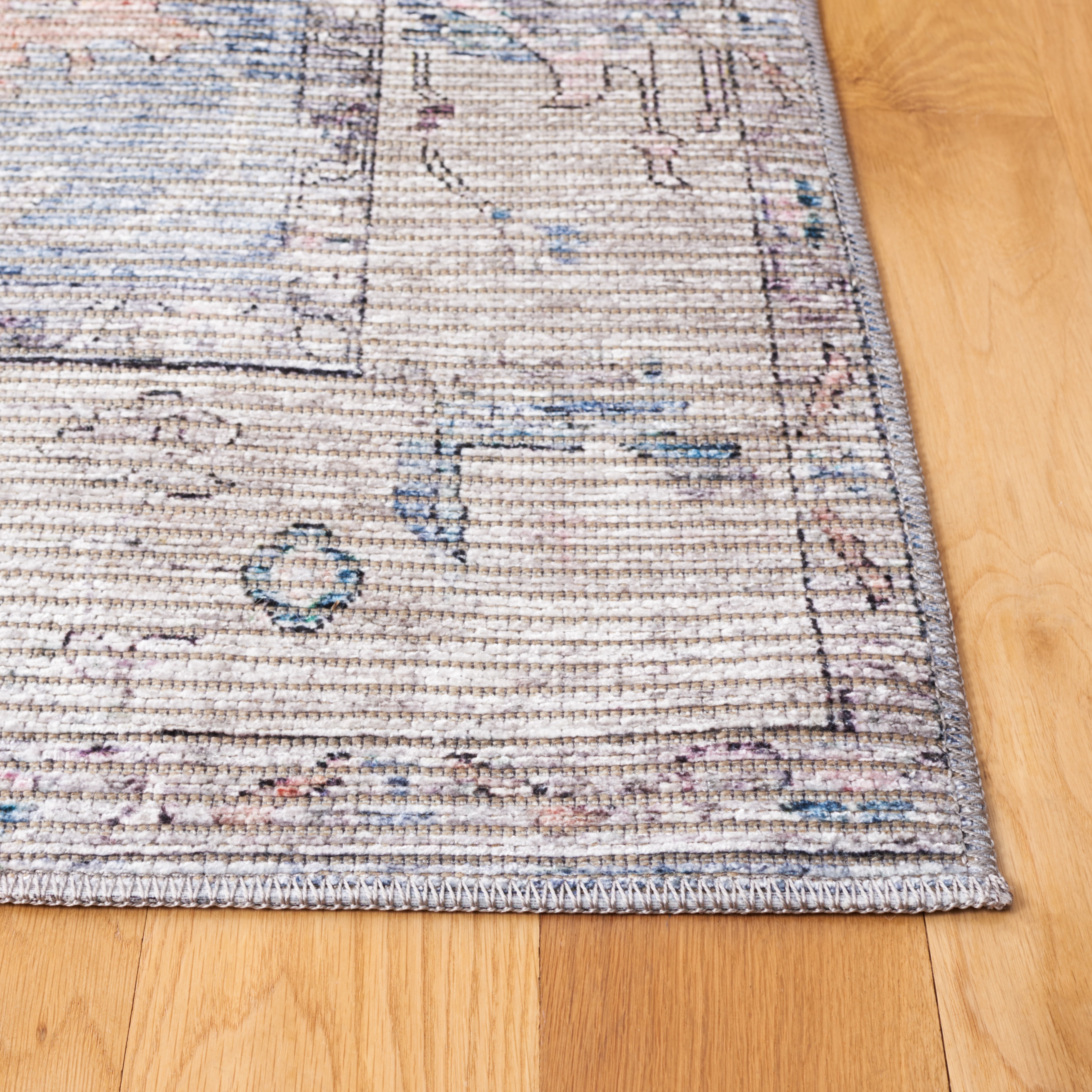 SAFAVIEH Serapi Maximillian Oriental Machine Washable Area Rug, Blue/Beige, 9' x 12'