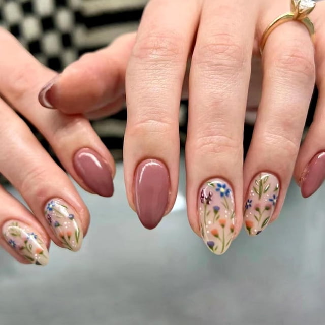 Uñas postizas adhesivas Hrnsnails almendradas cortas con diseño floral, 30 piezas