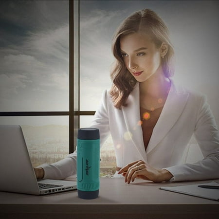 ZEALOT Portable bluetoot h Outdoor Waterproof power ban k Flashlight Speaker