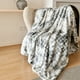 thumbnail image 1 of Cobija De Lana Felpudo, Manta De Lana Felpuda Office Nap Cover, Cobija Para Sofa, Estudio, Escuela, Felpa Fleece, Portatil, Doble Cara, Lana Suave, Para Dormitorio, Felpa Termica, 150x200cm, 1 of 9