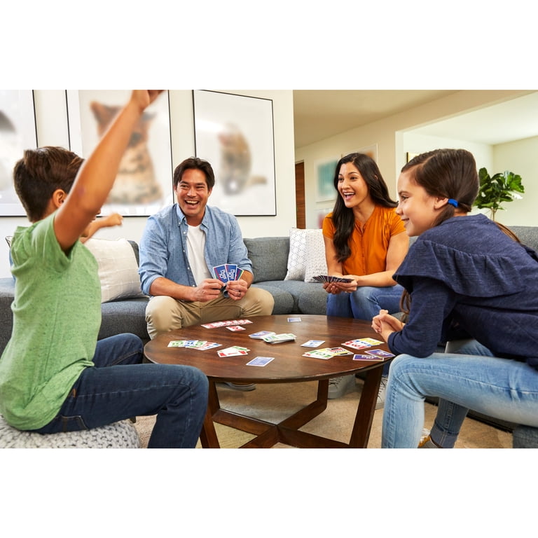 Mattel Phase 10 Card Game, Family Rummy-Style Play photo 2