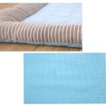 thumbnail image 4 of Tapis Rafraîchissant d'Été pour Petits et Moyens Chiens de Chenil, 4 of 5