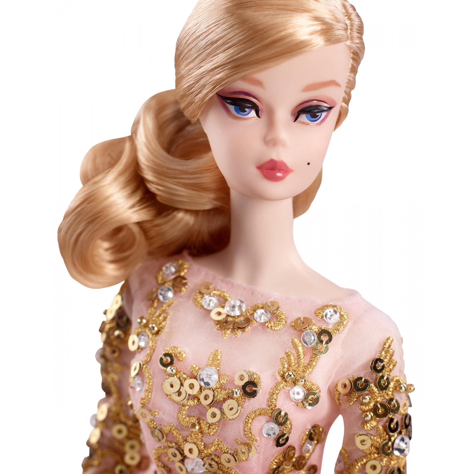Barbie BFMC Nurse Silkstone Doll Europe Exclusive