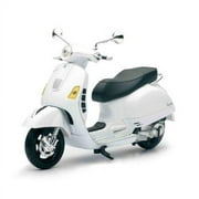 New Ray Vespa GTS 300 Super White Motorcycle 1/12 by New Ray