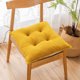 thumbnail image 4 of Cojín de suelo de pana con mechones y espuma viscoelástica | Cojín cuadrado de 43 cm | Asiento multiusos para sala de estar y tatami | Colores azul, amarillo, verde y café, 4 of 6