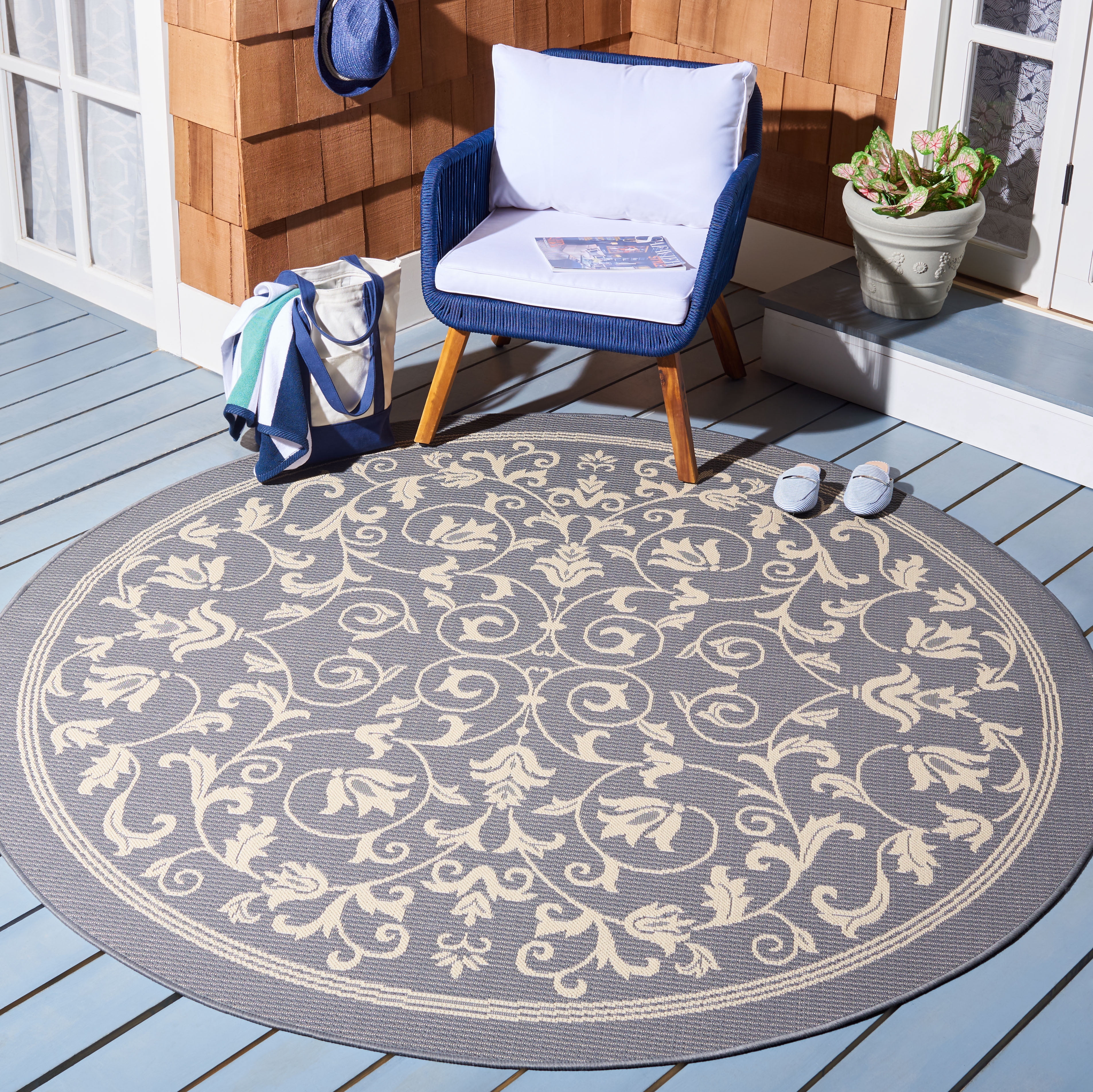 Safavieh Courtyard Nanda Botanical Indoor/Outdoor Area Rug, Gray/Natural, 5'3" x 5'3" Round