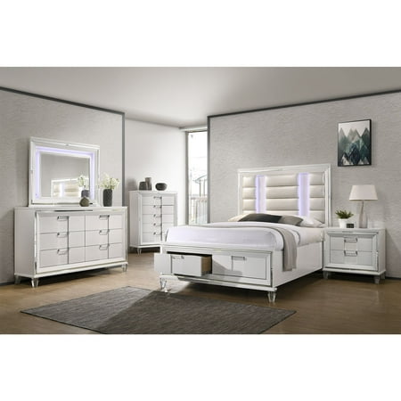 Elements Picket House Furnishings Charlotte 2-Drawer Queen Storage Bed in White