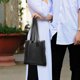 thumbnail image 1 of BESTYASH 50Ud Bolsa Tote Para Tiendas De Ropa Con Asa Y Material Sofisticado, 1 of 6