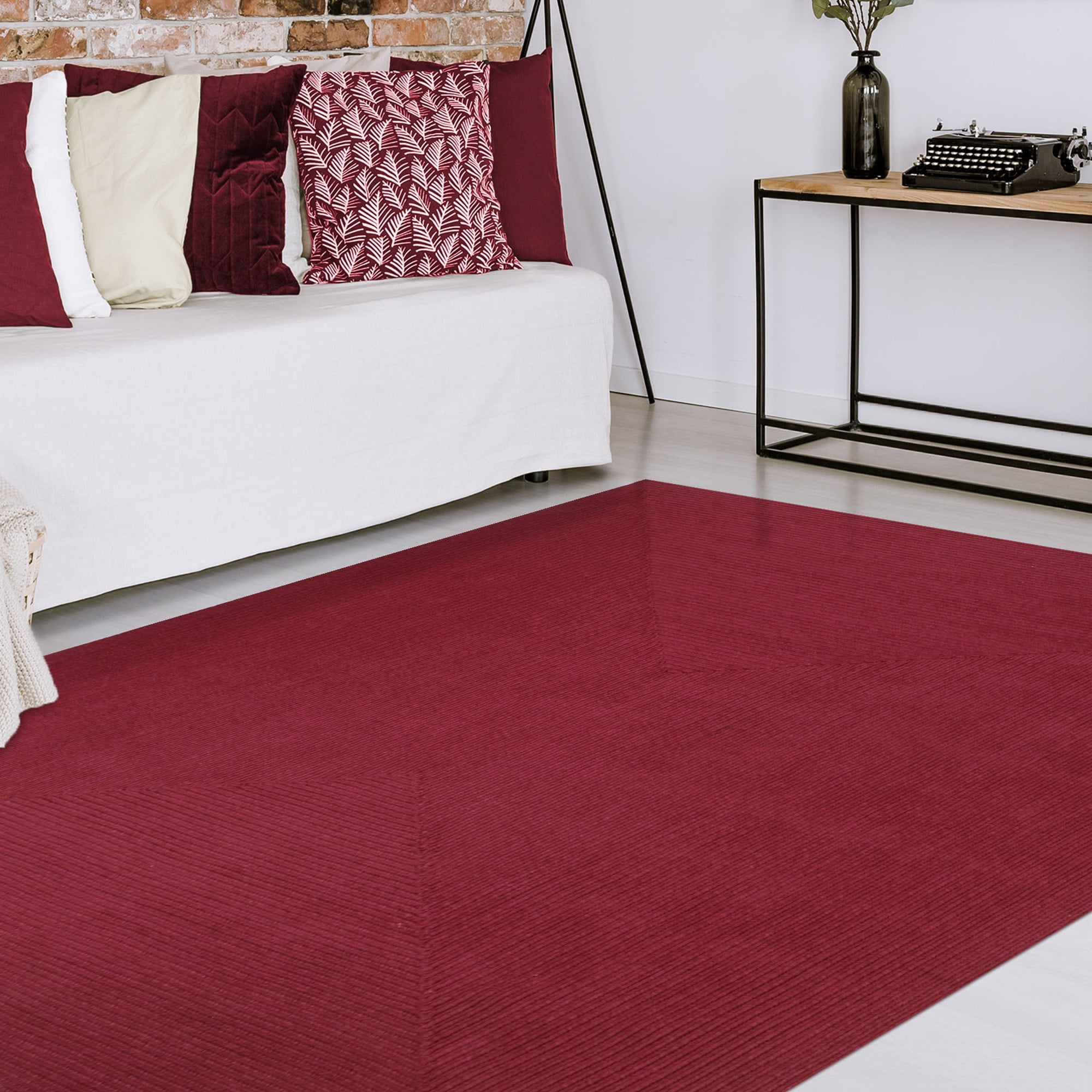 Superior Braided Indoor/ Outdoor Area Rug, 6' Round, Charcoal