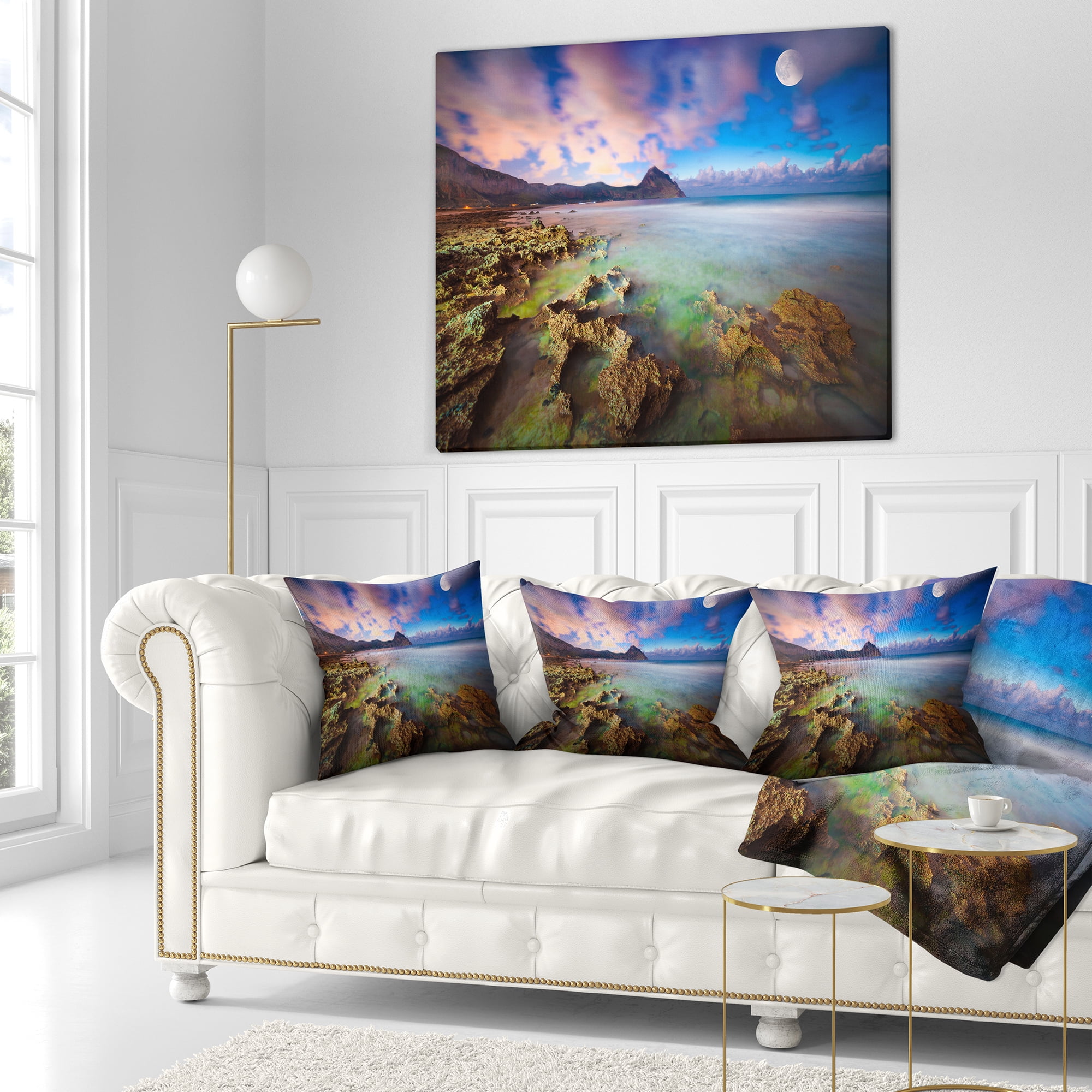 Designart Monte Cofano Reserve - Landscape Photography Throw Pillow - 18x18