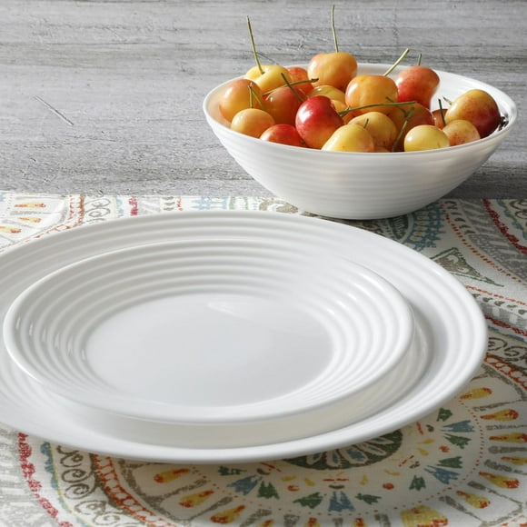 "Gibson Ultra Patio 12-Piece Dinnerware Set<br>"