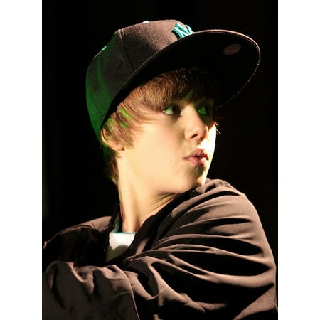 Design Public Outlet - Justin Bieber At A Public Appearance For Justin Bieber Launches Debut Album My World With Concert Citadel Outlets Los Angeles Ca December 14 2009 Photo By Adam OrchonEverett Collection Celebrity