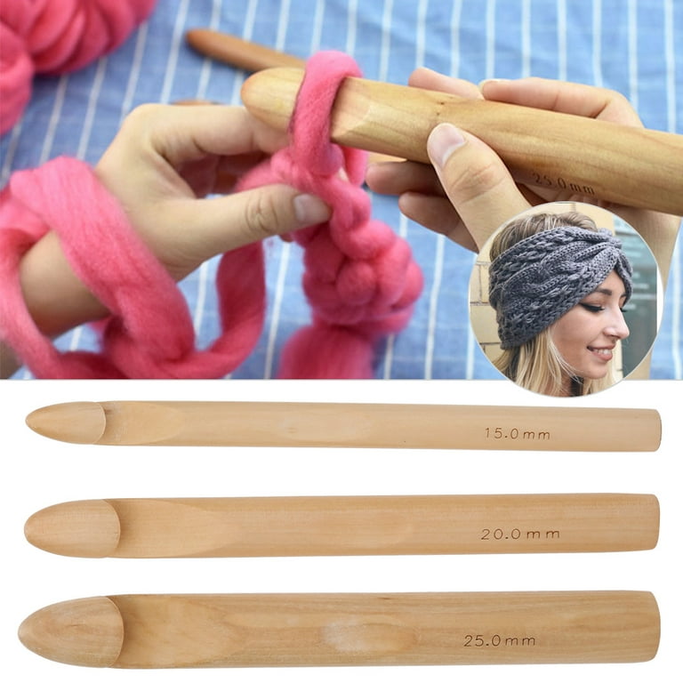  1 Pair Wood Crochet Hooks, DIY Weave Sweater Thick Knitting  Needles Kit Hand Weaving Tool for Scarf Sweater Blanket(25mm) Crochet Hooks