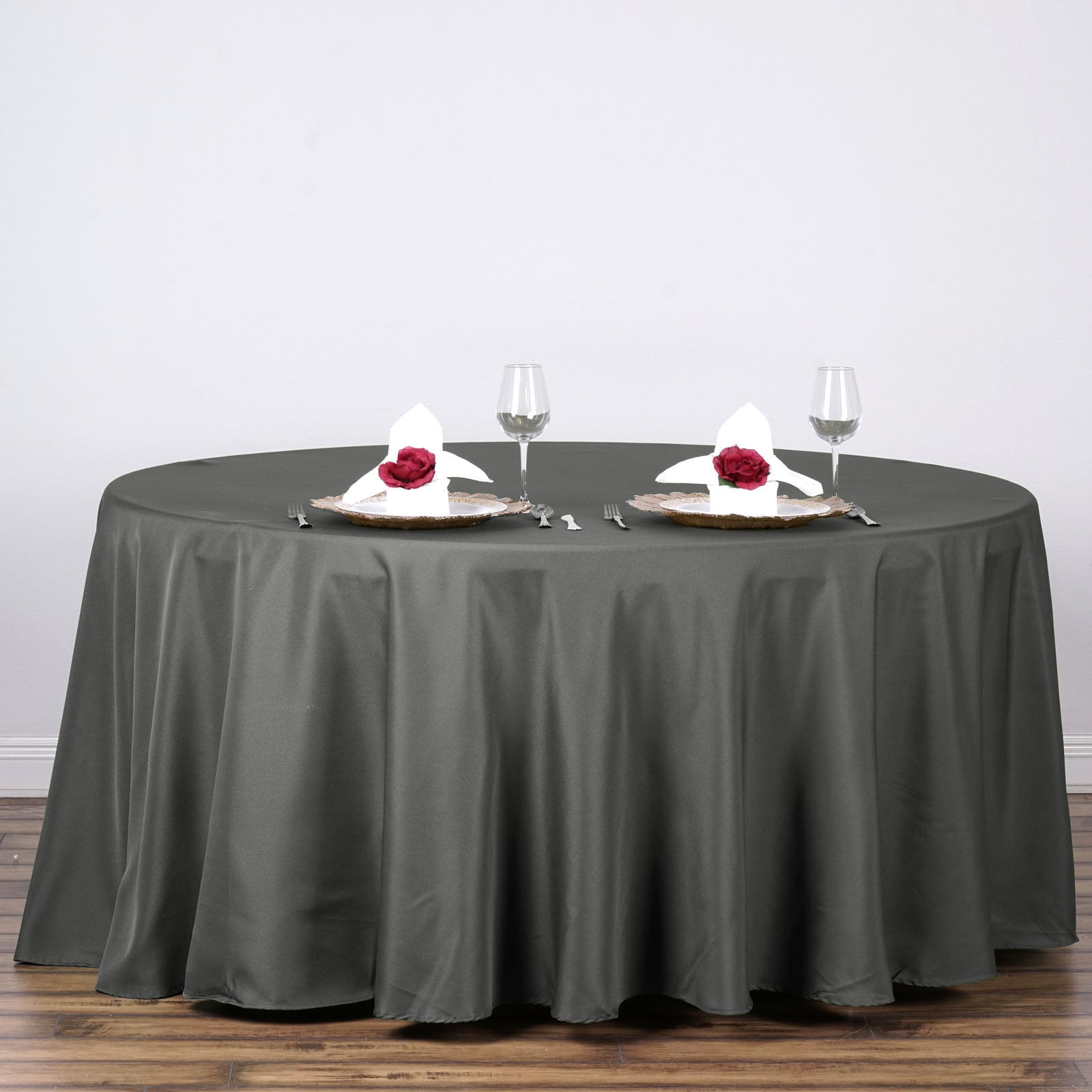 132" Round Polyester Wedding table Linens Catering Supplies 15 count 