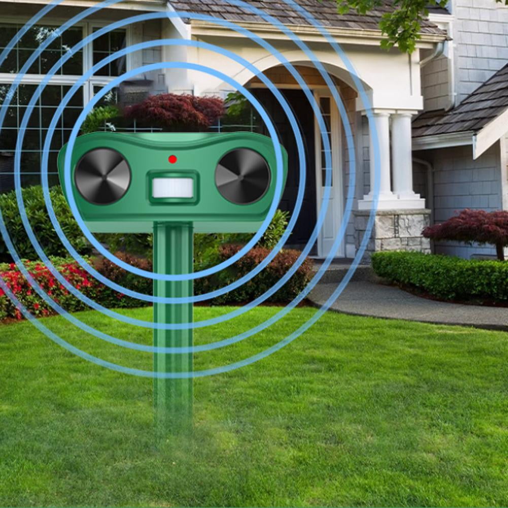 Solar Ultraso-nic Animal Repe-ller, USB Rechargeable Outdoor Deterrent for Dogs & Cats