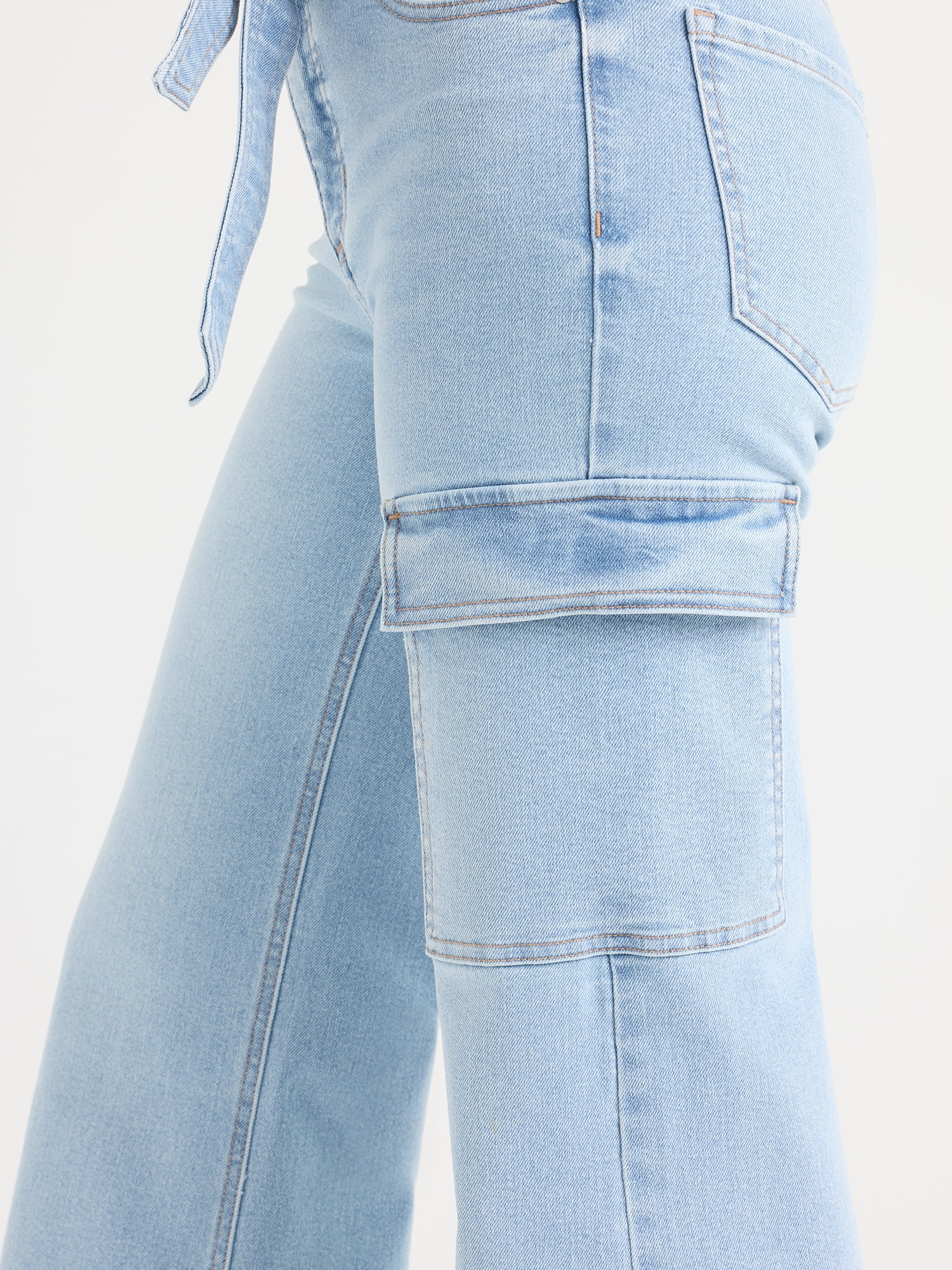 Sofia by Sofia Vergara Women's and Women's Plus Margot Wide Leg High Rise Cargo Jeans with Belt, Sizes 0-28W