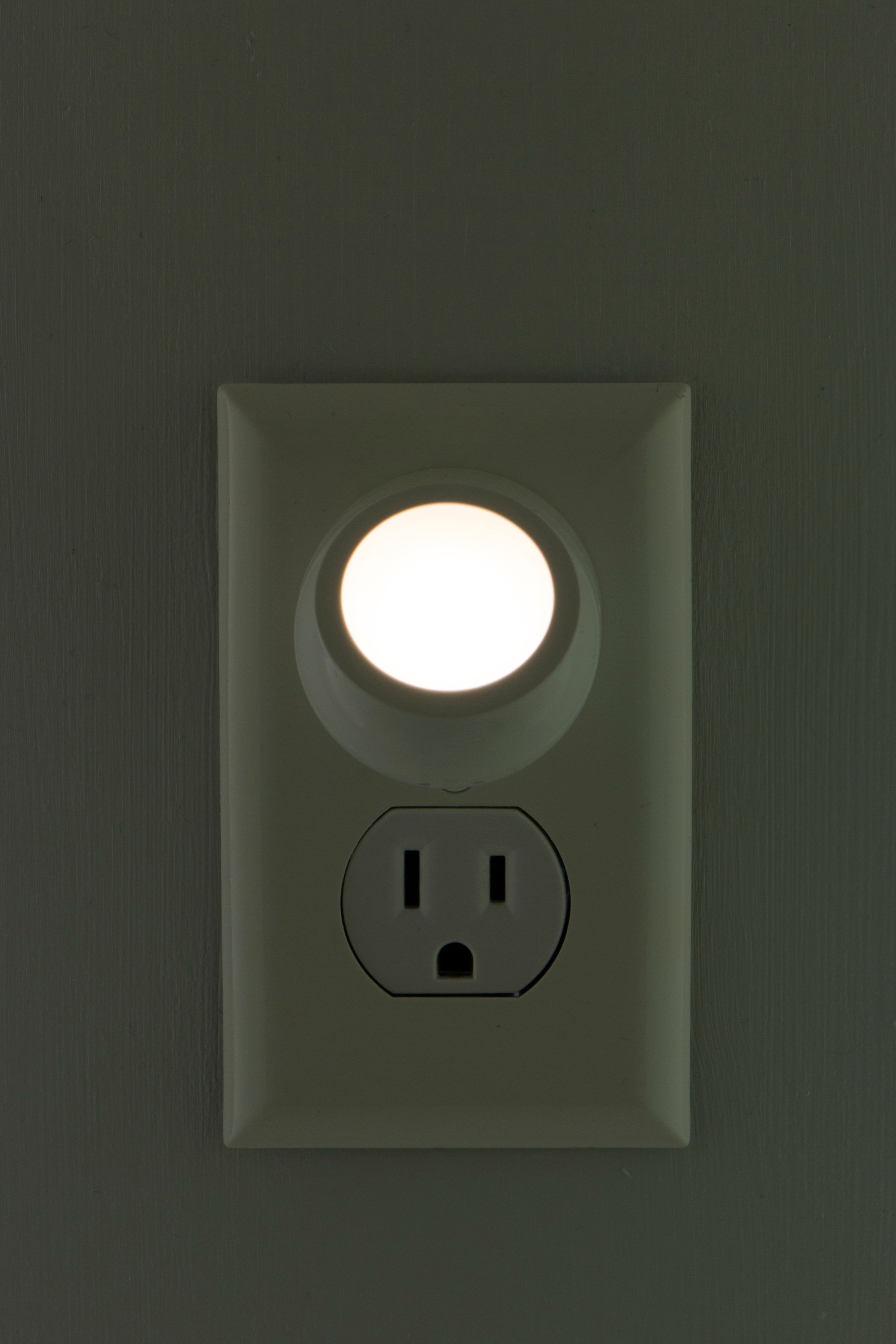 energizer rotating night light