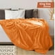 thumbnail image 2 of Cama polar Blanket Utopia, tamaño king, naranja quemado, 300 g/m², 2 of 9