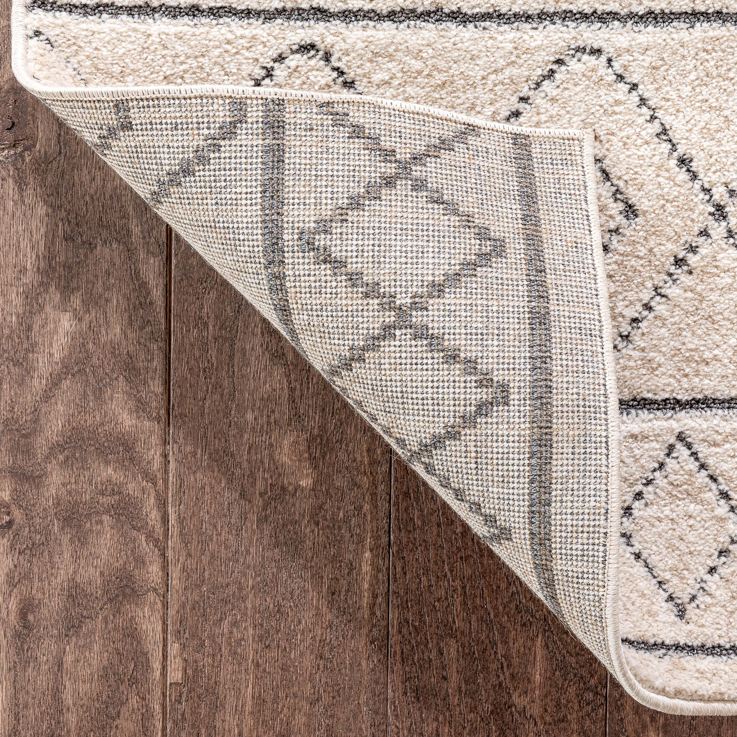 Well Woven Malaga Mara Moroccan Lattice Trellis Ivory 3'11" x 5'3" Area Rug