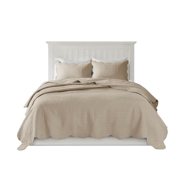 Gracie Mills Salvatore 3-Piece Reversible Country-Inspired Scalloped Edge Quilt Set