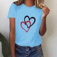 thumbnail image 4 of QIPOPIQ T-Shirts Graphiques pour Femmes Saint-Valentin Manches Courtes Chemises Imprimées Cœur Blouse Tops Liquidation, 4 of 6