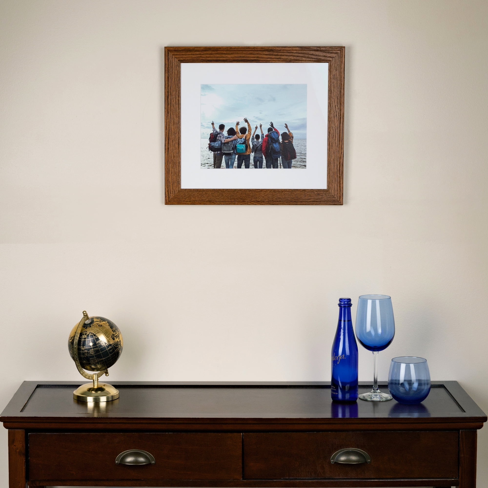 ArtToFrames 18x24 Inch Walnut Picture Frame, This Brown Wood Poster Frame is Great for Your Art or Photos, Comes with 060 Plexi Glass (4105)