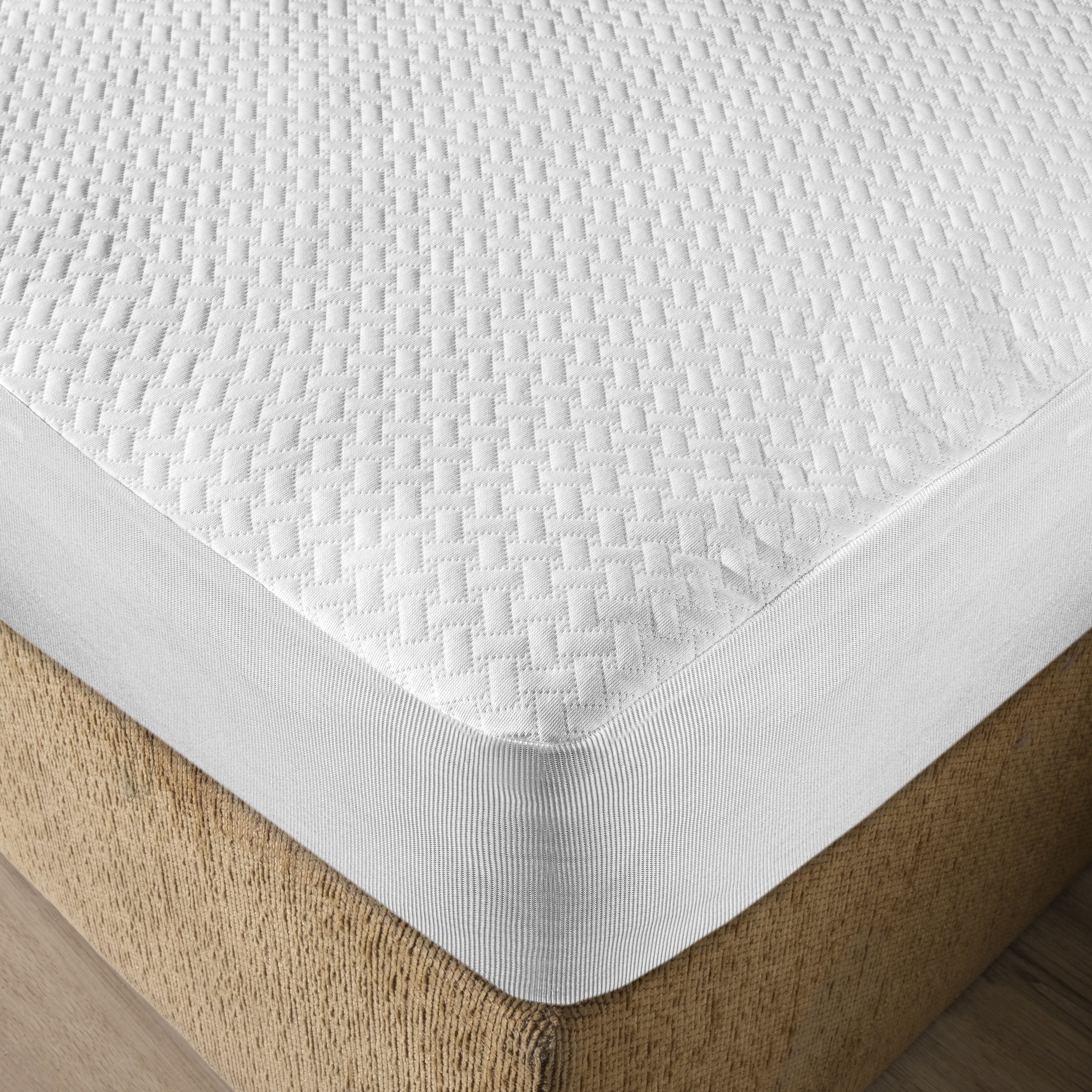 Fitted Plastic Mattress Cover Protector Lightweight Spill Protection 
