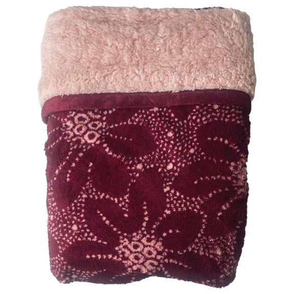 Cuddle Duds Red Poinsettia Microplush & Sherpa Throw Blanket 60x50