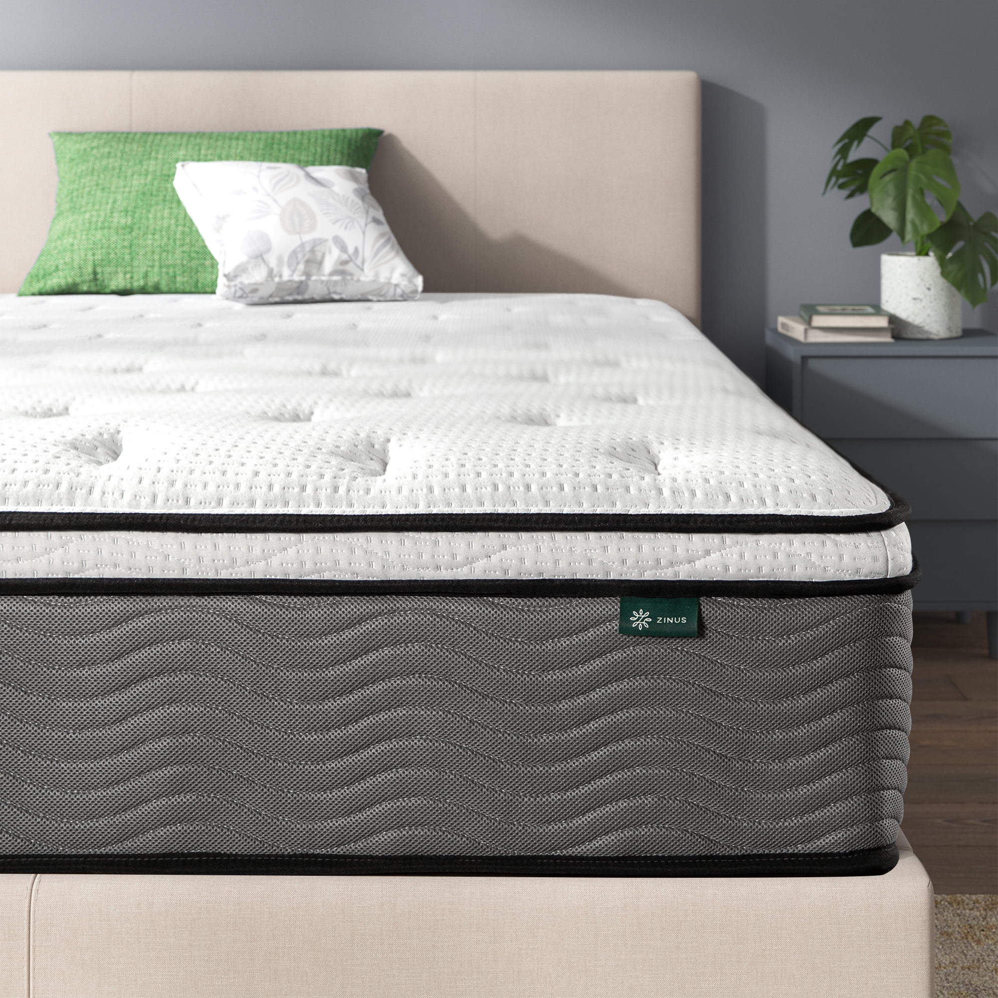  ZINUS 12 Inch Comfort Support Cooling Hybrid Quilted Mattress,  Pocket Innersprings for Motion Isolation, Edge Support, Queen, White : Home  & Kitchen
