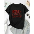 thumbnail image 2 of T-Shirt Graphique "Love is Sweet" pour Femmes - Col Rond Décontracté, Manches Courtes, Mélange Polyester Confortable, Haut d'Été avec Design Cœur Rouge, Tenue Décontractée Style Décontracté Texture Lisse pour la Fête des Pères, m, 2 of 7