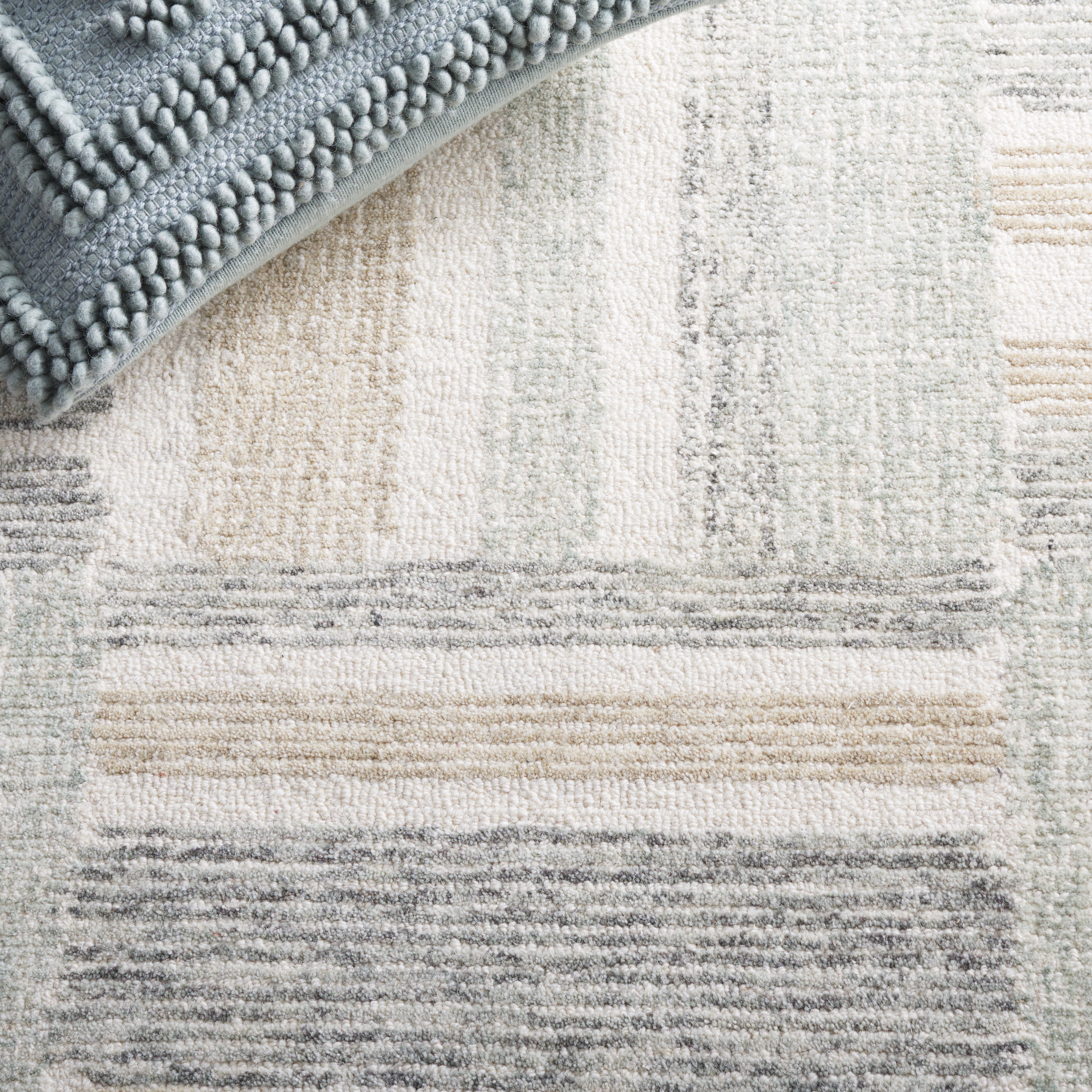 SAFAVIEH Micro-Loop Bedelia Geometric Striped Area Rug, Ivory/Grey, 5' x 5' Square