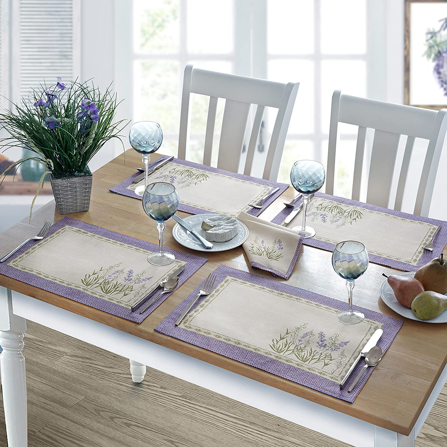 Provence Blanchard Field of Lilacs Bordered Print Country French Fabric