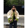 thumbnail image 1 of Chaqueta de algodón para mujer de color contrastante de moda con característica de empalme de otoño e invierno, 1 of 6